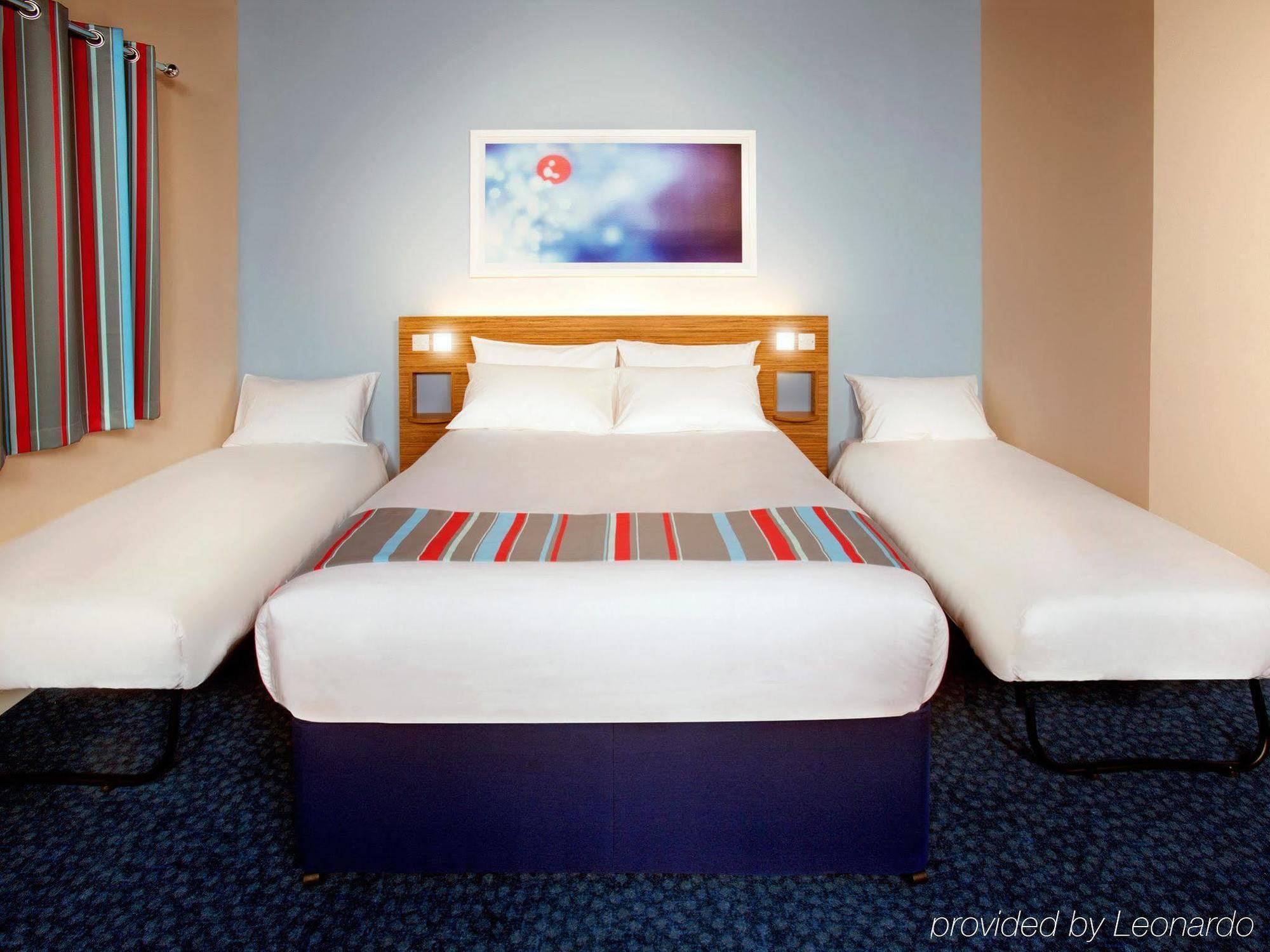 Travelodge Portsmouth Hotel ภายนอก รูปภาพ